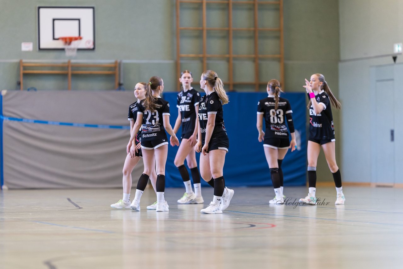 Bild 19 - wBJ SV Henstedt Ulzburg - Bramstedter TS : Ergebnis: 27:15